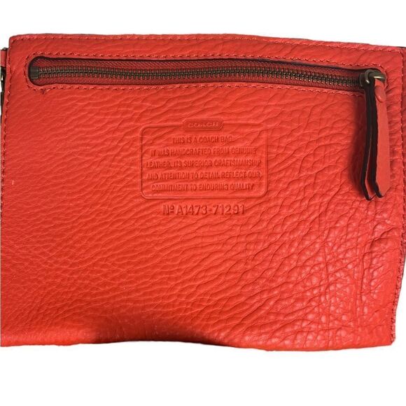 Coach Large Leather Reversible Tote w/Matching Pouch in Vibrant Tangerine/Camel - Picture 8 of 9